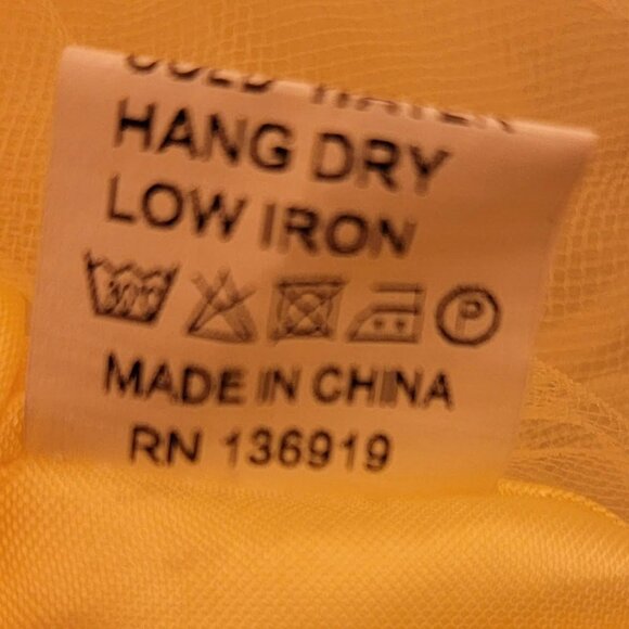 Trish Scully Snow White Princess Dress Costume Size 6 - Worn once - EUC - Picture 7 of 7